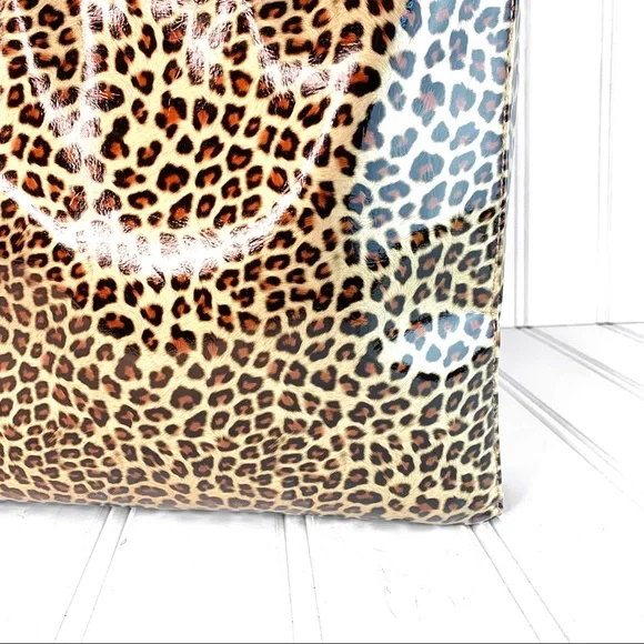 NWOT JESSICA ANIMAL PRINTS LARGE BROWN TOTE SHOULDER BAG TAN STRAP COSME… - Picture 5 of 8